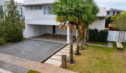 Casa à venda com 4 suítes no Residencial Campo de Toscana, Vinhedo.