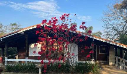 Casa à venda em Valinhos, Chácaras Alpina, com 5 quartos, com 370 m², Clube de Campo Valinhos