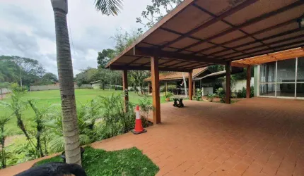 Chácara à venda em Campinas, Loteamento Chácaras Vale das Garças, com 2 suítes, com 8800 m²