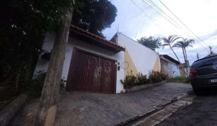 Casa à venda em Valinhos, Jurema, com 3 quartos, com 234.27 m²