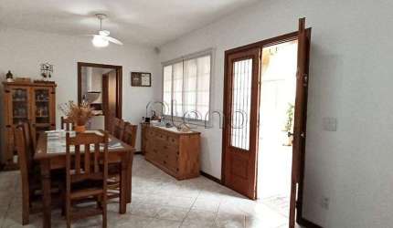 Casa à venda em Valinhos, Jardim Panorama, com 4 quartos, com 219 m²