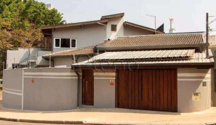 Casa à venda em Campinas, Taquaral, com 4 quartos, com 180 m²