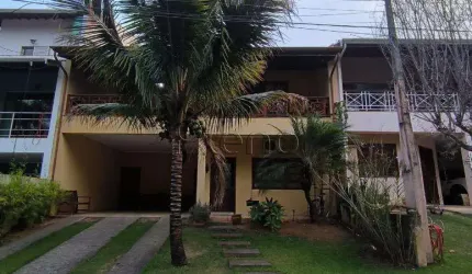 Casa a Venda no Condomínio Residencial São Joaquim em Valinhos, no bairro Roncáglia.