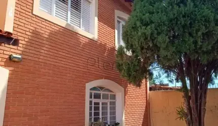 Sobrado à venda em Indaiatuba, Parque das Nações, com 3 quartos, com 156 m²