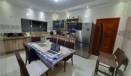 Sobrado à venda em Indaiatuba, Jardim Umuarama, com 3 quartos, com 177.95 m²