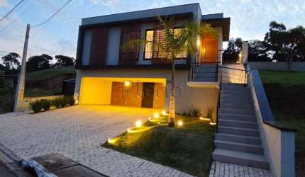 Casa à venda em Vinhedo, Observatório, com 3 suítes, com 272 m², Villa D'Oro
