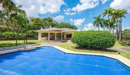 Casa à venda em Valinhos, Dois Córregos, com 4 suítes, com 1200 m², Condomínio Village Sans Souci