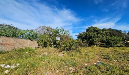 Terreno de 1.000m² na Avenida Aldo Borges Leão - Oportunidade Única para Comércio!