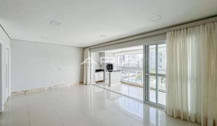 Apartamento à venda no Edifício Premiatto na Gleba Palhano, Londrina PR