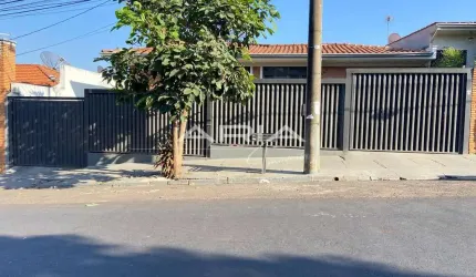 Casa 3 quartos com piscina para VENDA no Centro de MATAO - SP
