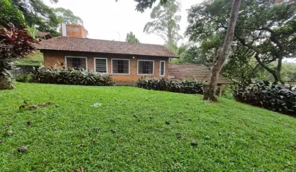 Casa  Térrea  a  venda- Cotia