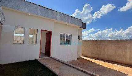 Casa com 2 dormitórios à venda, 54 m² por R$ 320.000,00 - Terra Nobre - Varginha/MG