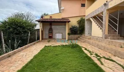 Casa com 3 dormitórios à venda, 277 m² por R$ 650.000,00 - Rezende - Varginha/MG