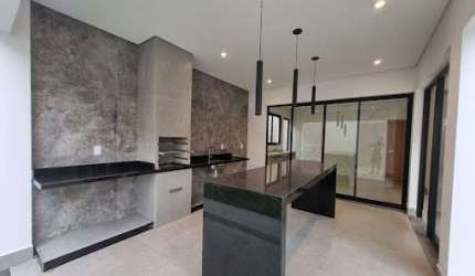 Casa com 3 dormitórios à venda, 215 m² por R$ 1.150.000,00 - Treviso - Varginha/MG