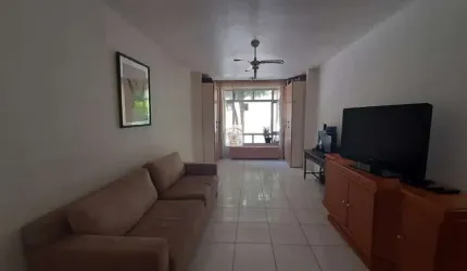 Apartamento à venda em Guarujá/SP