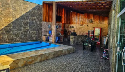 VENDO EXCELENTE CASA 3 QUARTOS, SUITE   GARAGEM 3 CARROS , PISCINA COM BAR A 3 MINUTOS DA DUTRA EM ROSA DOS VENTOS