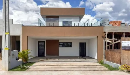 Casa com 3 quartos à venda no Jardim Jacinto, Jacareí , 212 m2 por R$ 1.110.000