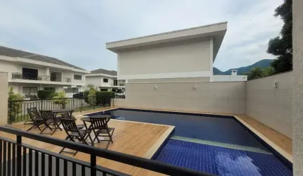 Casa em condomínio fechado com 3 quartos para alugar na Manhuaçu, 599, Vargem Grande, Rio de Janeiro por R$ 4.200