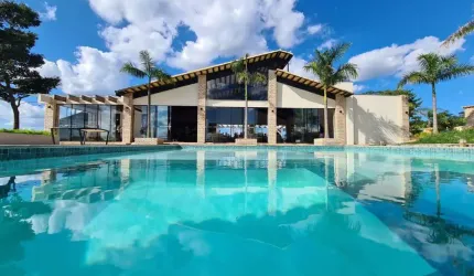 Chácara comercial à venda em Sobradinho, Brasília-DF: excelente oportunidade de investimento!