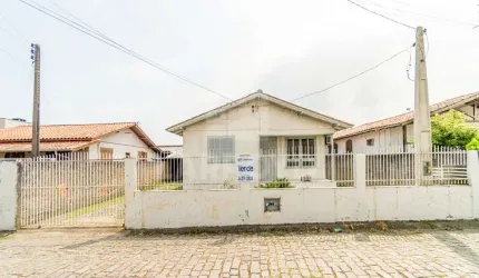 CASA NO BAIRRO REVOREDO