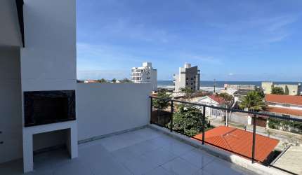 Cobertura Pronta com vista Mar