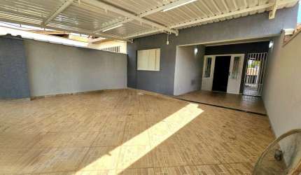 Casa para Venda em Mogi Guaçu, Jardim Bandeirantes, 2 dormitórios, 2 banheiros, 2 vagas