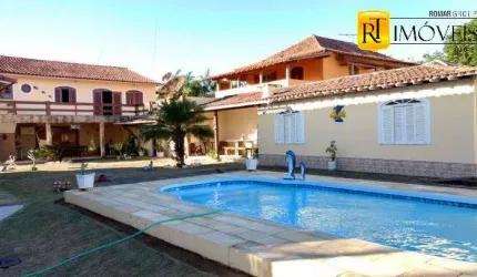 Casa com 7 quartos a venda de frente para a lagoa em São Pedro da Aldeia-RJ