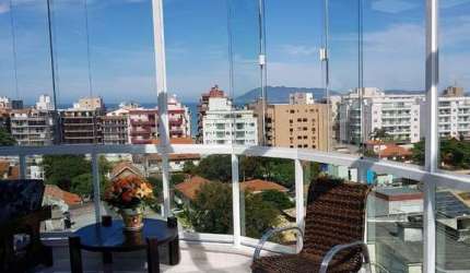 Linda Cobertura duplex com vista mar