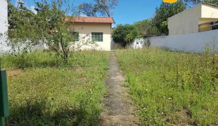 Casa próxima a Faculdade Candido Mendes em Araruama/RJ