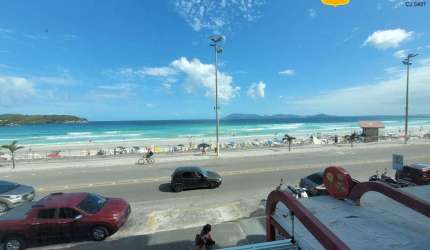 Apartamento de 02 quartos a venda de frente a Praia do Forte, Cabo Frio/RJ