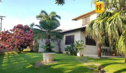 Linda casa em condomínio com edícula em Búzios