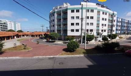 Cobertura com 2 quartos a poucos metros da Praia do Forte