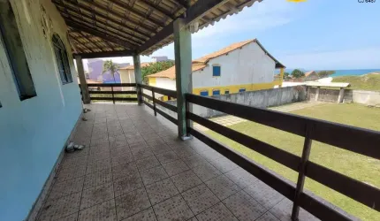 Casa à venda frente mar no bairro do Foguete, Cabo Frio/RJ