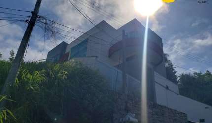 Casa com vista no condomínio dos Pássaros à venda, Cabo Frio/RJ