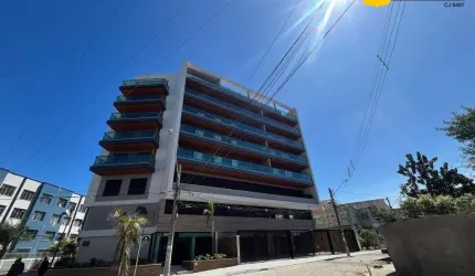 Cobertura linear de 3 quartos à venda no Algodoal, Cabo Frio/RJ