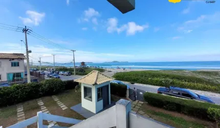 Casa de 03 quartos a venda de frente para Praia do Foguete, Cabo Frio/RJ
