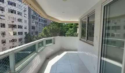 APARTAMENTO 2 QUARTOS COM INFRAESTRUTURA NO FLAMENGO