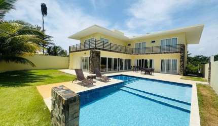 Casa Mobiliada para Venda em Camaçari, Barra do Jacuípe, 5 dormitórios, 5 suítes, 7 banheiros, 4 vagas