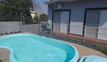 Sobrado à venda em Campinas, Parque Rural Fazenda Santa Cândida, com 3 suítes, com 210 m²