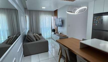 Apartamento 2 qtos Rosarinho