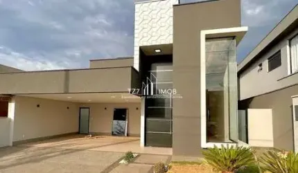 Casa Térrea semi-mobiliada, localizada no Condomínio ParqVille Pinheiros.