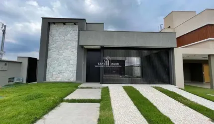 Casa Térrea localizada no Jardins Bolonha, com 3 suítes plenas.