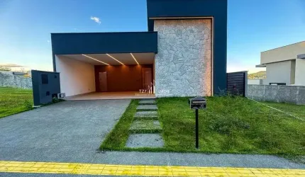 Casa Subtérrea com projeto exclusivo no Jardins Nápoles com 3 suítes.