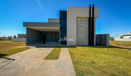 Casa térrea com 3 suítes plenas sendo 1 master