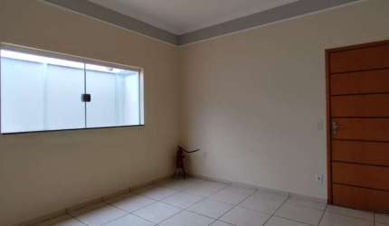 Versátil apartamento tipo para venda com 2 quartos, sendo 1 suíte, 81m²