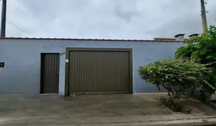 Deslumbrante casa tipo para venda com 3 quartos, sendo 1 suíte, 147m²