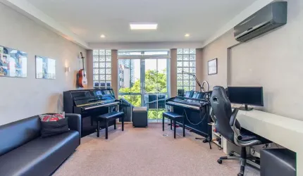 Sala comercial à venda no Petrópolis