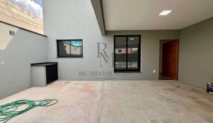 Casa para Venda em Indaiatuba, Parque Barnabé, 2 dormitórios, 1 suíte, 2 banheiros, 2 vagas