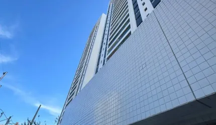 Apartamento de Alto Padrão com Vista para o Mar em Petrópolis