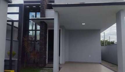 Casa com 89m² á venda no bairro Joáia com 3 dormitórios sendo 1 suíte